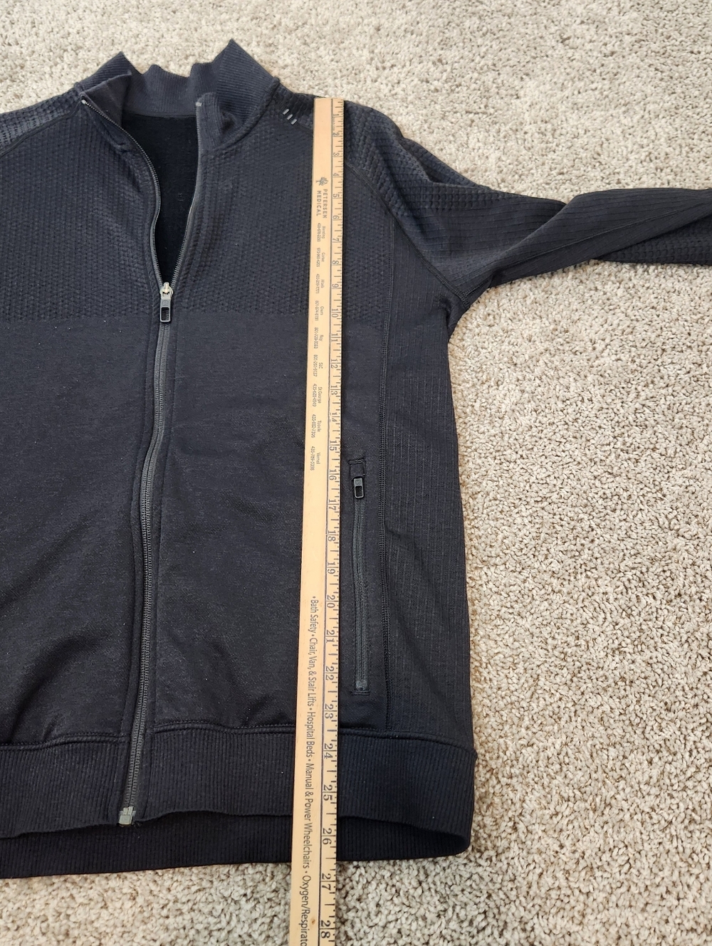 Lululemon Engineered Warmth Jacket Size Large - Picture 7 of 7